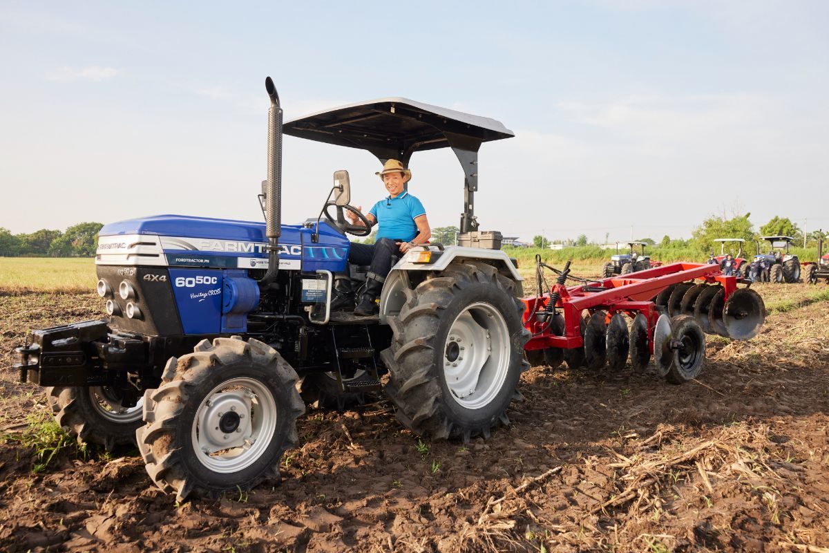 Advantages Of Owning A Tractor For Land Preparation