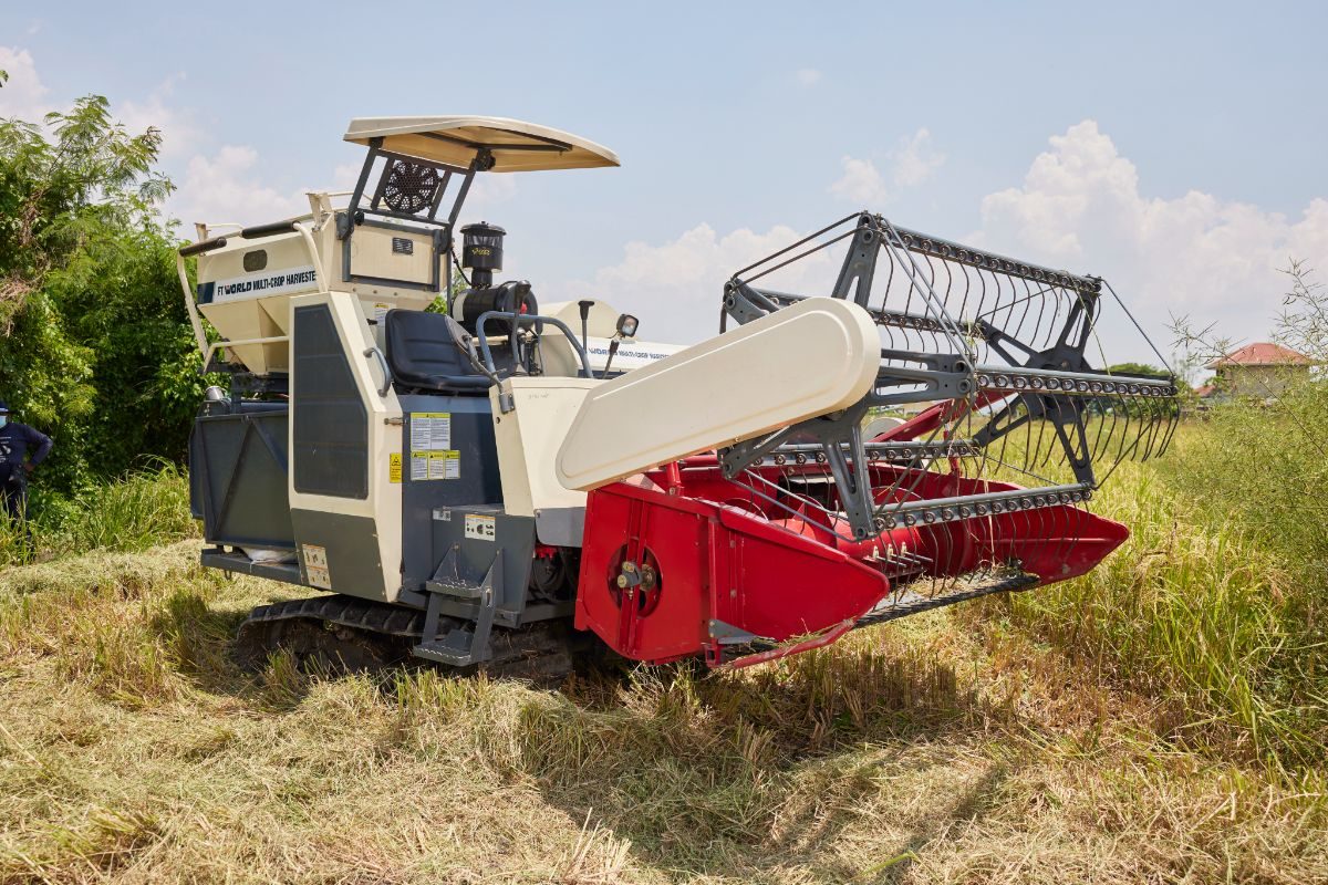 How To Clean Combine Harvester